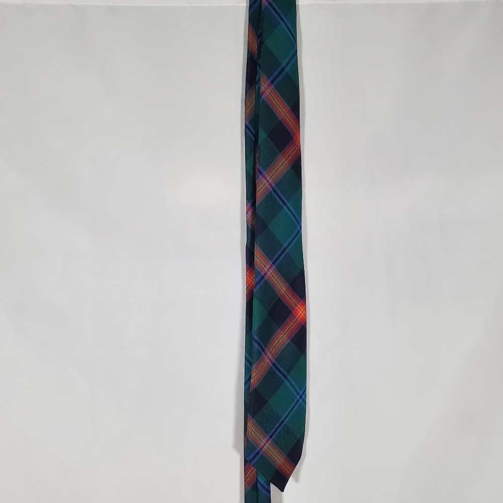 LOCHCARRON OF SCOTLAND TARTAN PLAID CHECKERED 100% SCOTTISH WOOL NECKTIE